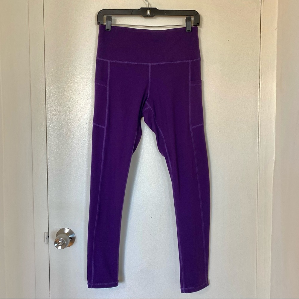 Fengbay Eggplant Purple Leggings with Pockets in Womens Size Medium | 2 pockets